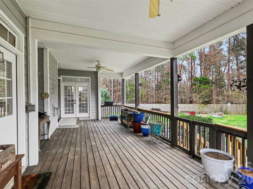 407 Oak Forest Lane, Salisbury, NC 28146.  MLS# CAR4352985, YatesRealty ID 11335. 