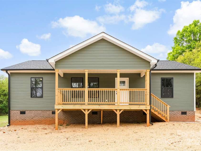 1451 Cherryville Road, Shelby, NC 28150.  MLS# CAR4242683, YatesRealty ID 11337. 