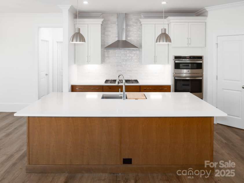 4251 Candlewood Drive, Sherrills Ford, NC 28673.  MLS# CAR4214764, YatesRealty ID 11338. 