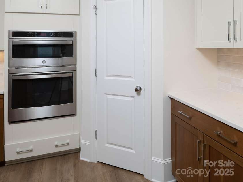 4251 Candlewood Drive, Sherrills Ford, NC 28673.  MLS# CAR4214764, YatesRealty ID 11338. 