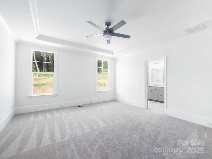 4251 Candlewood Drive, Sherrills Ford, NC 28673.  MLS# CAR4214764, YatesRealty ID 11338. 