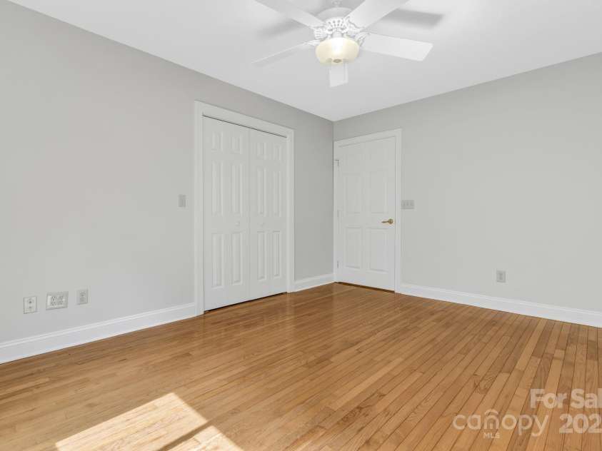 86 Distant View Drive, Asheville, NC 28803.  MLS# CAR4299899, YatesRealty ID 11339. Lower level bedroom #1