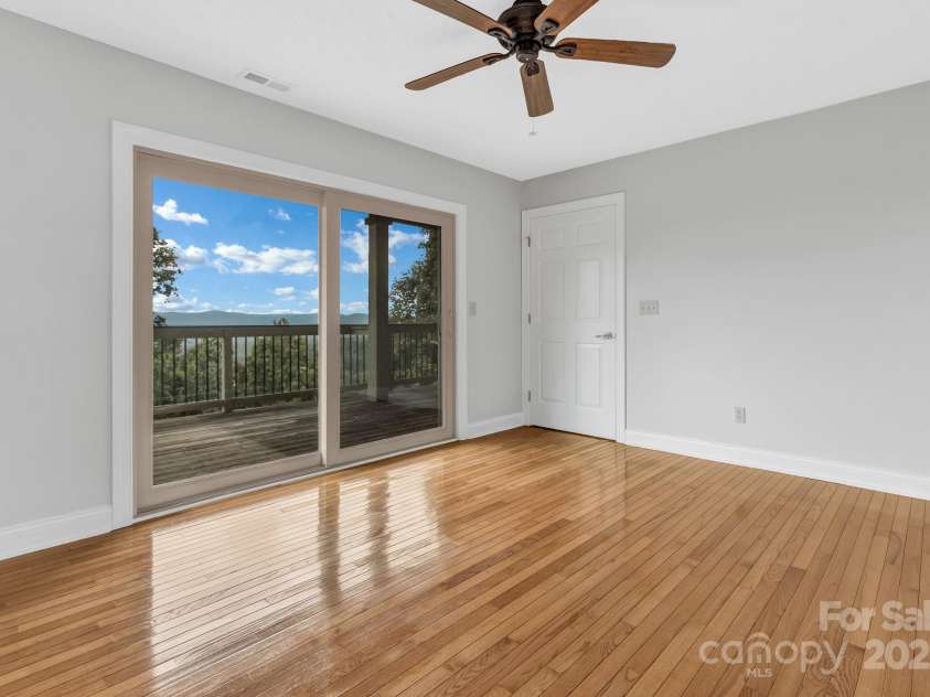 86 Distant View Drive, Asheville, NC 28803.  MLS# CAR4299899, YatesRealty ID 11339. Lower level wet bar/kitchenette. 