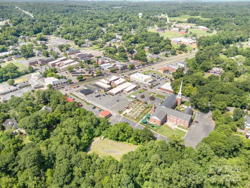 422 Wilson Street, Mount Holly, NC 28120.  MLS# CAR4272159, YatesRealty ID 1134. 