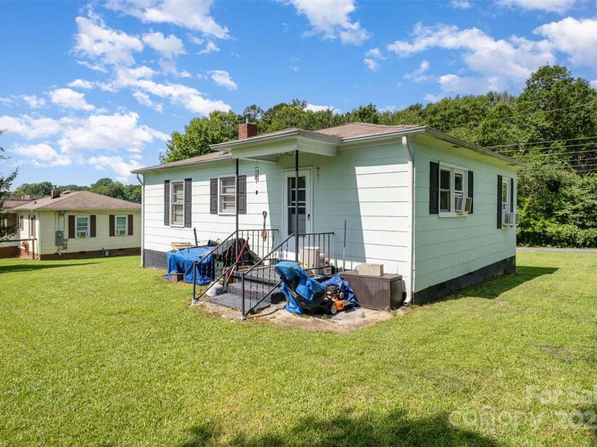 422 Wilson Street, Mount Holly, NC 28120.  MLS# CAR4272159, YatesRealty ID 1134. Back of 416 Wilson