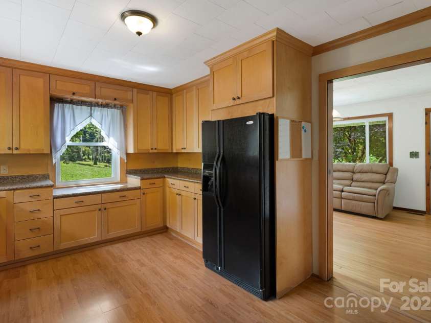 474 Smith Creek Road, Mars Hill, NC 28754.  MLS# CAR4293707, YatesRealty ID 11340. Well Maintained 2 BR 1 BA