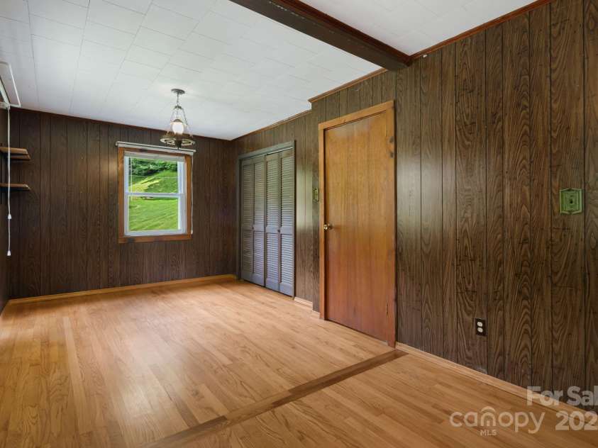 474 Smith Creek Road, Mars Hill, NC 28754.  MLS# CAR4293707, YatesRealty ID 11340. Well Maintained 2 BR 1 BA
