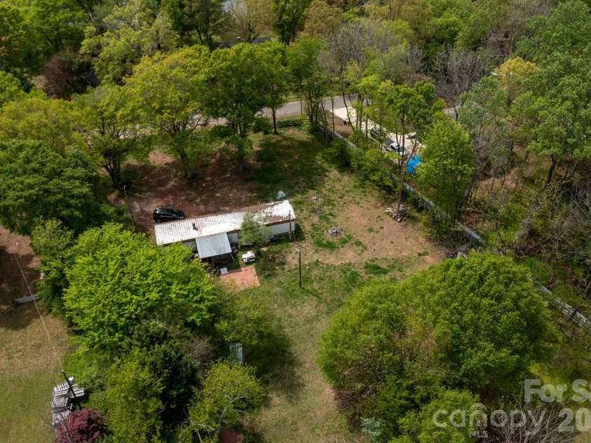 11131 Johnson Davis Road, Huntersville, NC 28078.  MLS# CAR4367085, YatesRealty ID 11341. 