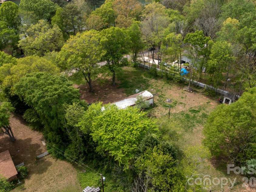 11131 Johnson Davis Road, Huntersville, NC 28078.  MLS# CAR4367085, YatesRealty ID 11341. 