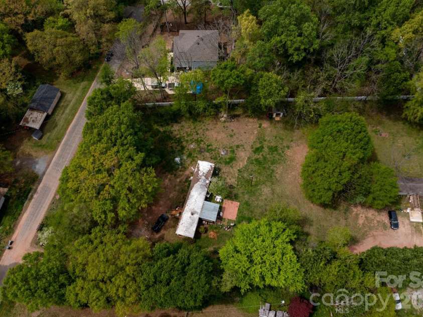 11131 Johnson Davis Road, Huntersville, NC 28078.  MLS# CAR4367085, YatesRealty ID 11341. 