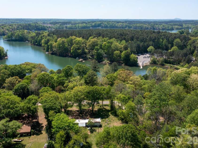 11131 Johnson Davis Road, Huntersville, NC 28078.  MLS# CAR4367085, YatesRealty ID 11341. 