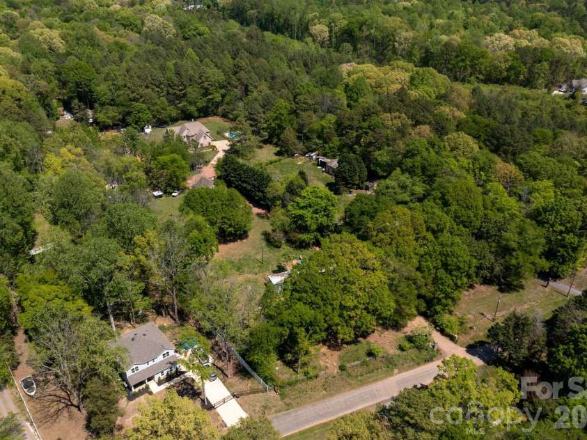 11131 Johnson Davis Road, Huntersville, NC 28078.  MLS# CAR4367085, YatesRealty ID 11341. 
