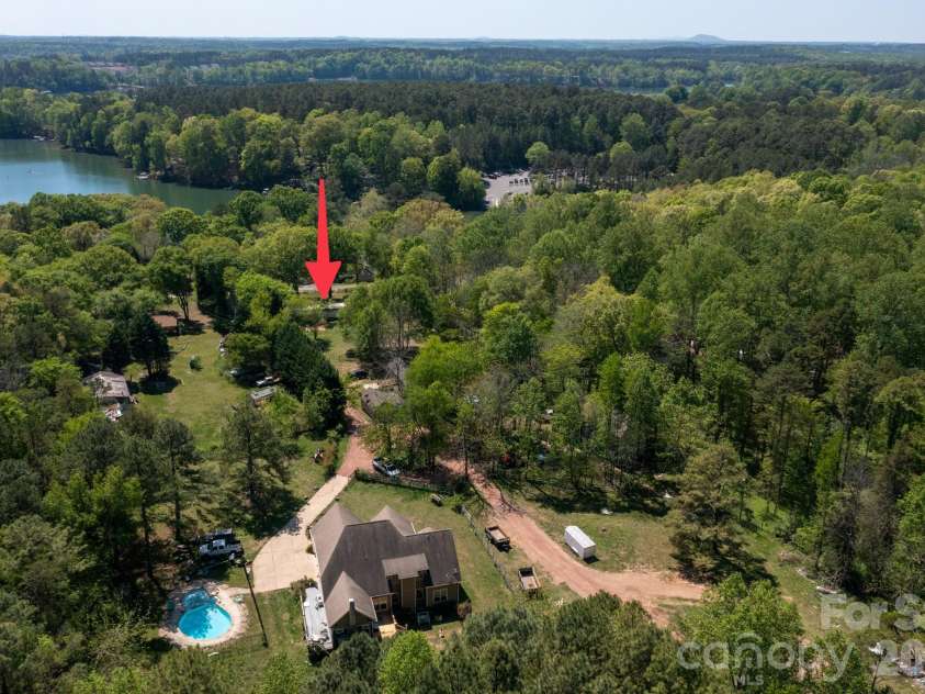11131 Johnson Davis Road, Huntersville, NC 28078.  MLS# CAR4367085, YatesRealty ID 11341. 