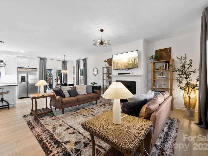 4114 Rutgers Avenue, Charlotte, NC 28206.  MLS# CAR4233016, YatesRealty ID 11341. 