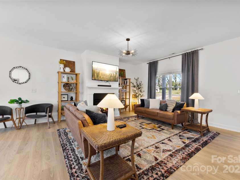 4114 Rutgers Avenue, Charlotte, NC 28206.  MLS# CAR4233016, YatesRealty ID 11341. 