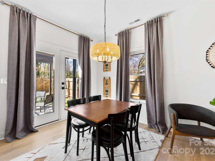 4114 Rutgers Avenue, Charlotte, NC 28206.  MLS# CAR4233016, YatesRealty ID 11341. 