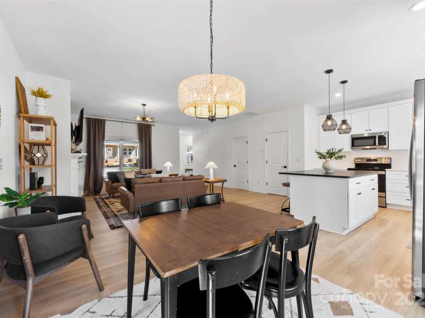 4114 Rutgers Avenue, Charlotte, NC 28206.  MLS# CAR4233016, YatesRealty ID 11341. 