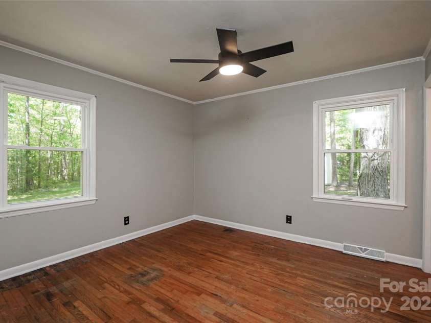 1216 Stallion Lane, Lancaster, SC 29720.  MLS# CAR4193777, YatesRealty ID 11343. 