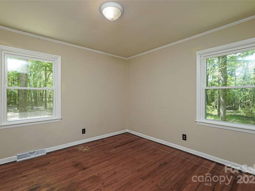 1216 Stallion Lane, Lancaster, SC 29720.  MLS# CAR4193777, YatesRealty ID 11343. 