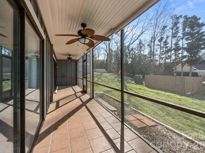 7602 Woods Lane, Cornelius, NC 28031.  MLS# CAR4345372, YatesRealty ID 11343. 