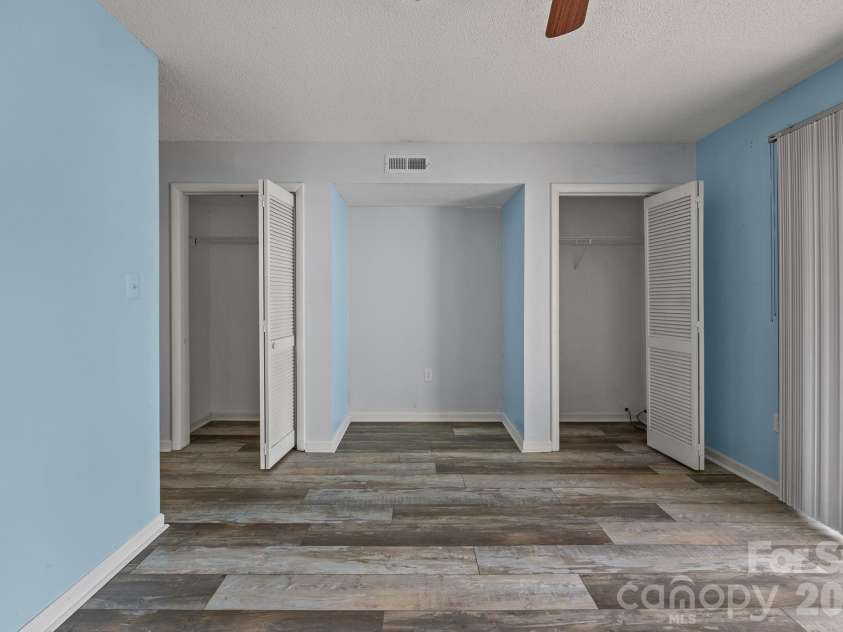 7602 Woods Lane, Cornelius, NC 28031.  MLS# CAR4345372, YatesRealty ID 11343. 