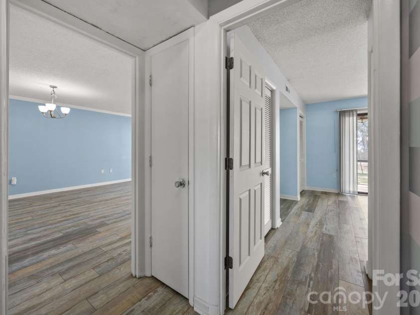 7602 Woods Lane, Cornelius, NC 28031.  MLS# CAR4345372, YatesRealty ID 11343. 