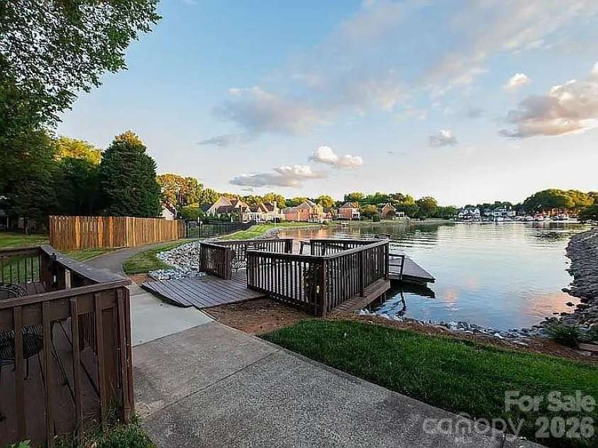7602 Woods Lane, Cornelius, NC 28031.  MLS# CAR4345372, YatesRealty ID 11343. 