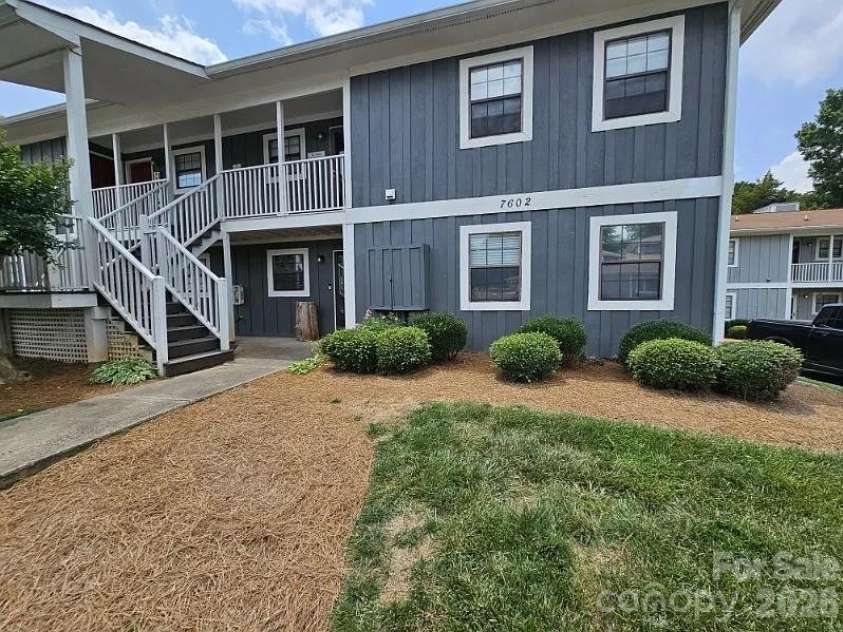 7602 Woods Lane, Cornelius, NC 28031.  MLS# CAR4345372, YatesRealty ID 11343. 