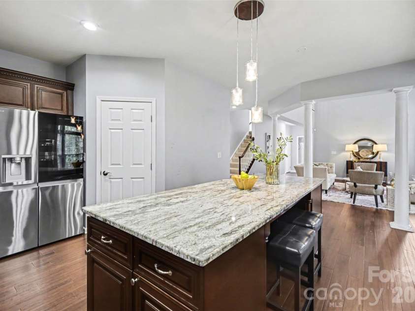 15548 Donnington Drive, Charlotte, NC 28277.  MLS# CAR4345933, YatesRealty ID 11345. 