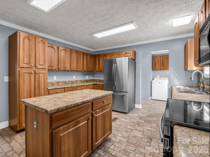 865 Boland Drive, Lake Lure, NC 28746.  MLS# CAR4343843, YatesRealty ID 11346. 