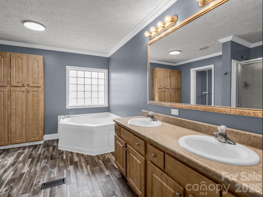 865 Boland Drive, Lake Lure, NC 28746.  MLS# CAR4343843, YatesRealty ID 11346. 