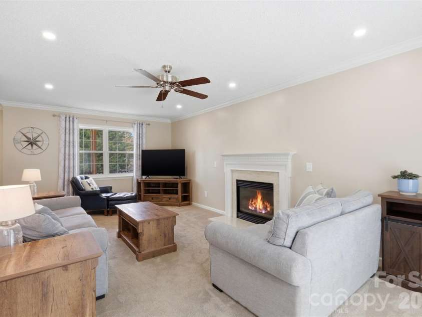 140 Silver Birch Lane, Mount Holly, NC 28120.  MLS# CAR4366403, YatesRealty ID 11347. 