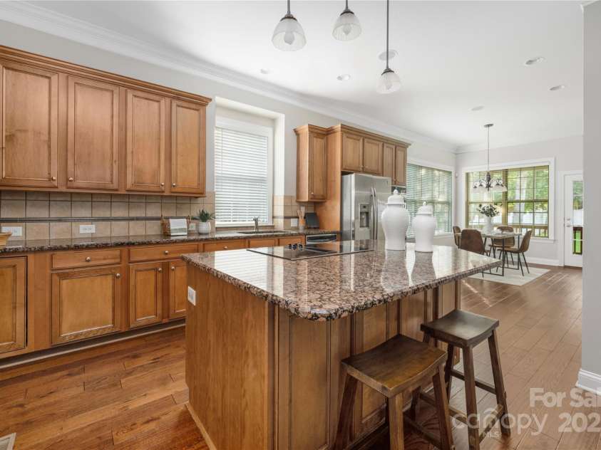 15024 Old Vermillion Drive, Huntersville, NC 28078.  MLS# CAR4267682, YatesRealty ID 11347. 