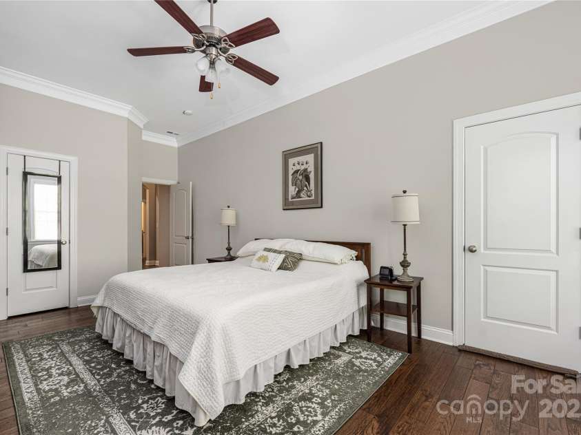 15024 Old Vermillion Drive, Huntersville, NC 28078.  MLS# CAR4267682, YatesRealty ID 11347. 