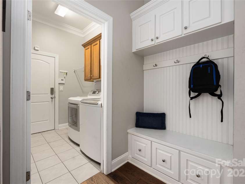 15024 Old Vermillion Drive, Huntersville, NC 28078.  MLS# CAR4267682, YatesRealty ID 11347. 