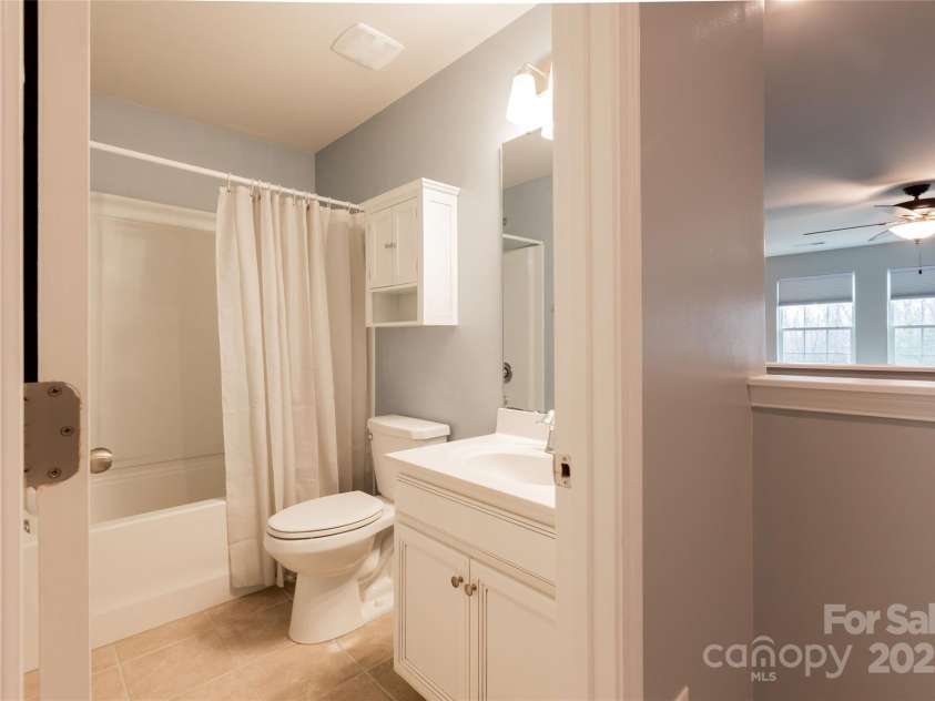 8828 Powder Works Drive, Huntersville, NC 28078.  MLS# CAR4233051, YatesRealty ID 11348. 