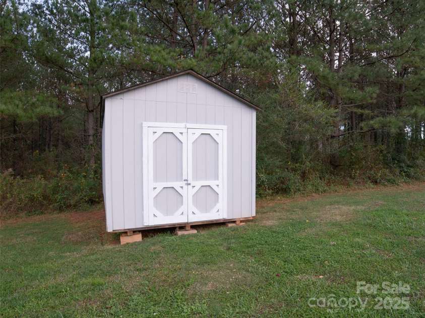 6300 Bill Sain Road, Vale, NC 28168.  MLS# CAR4252325, YatesRealty ID 11349. 