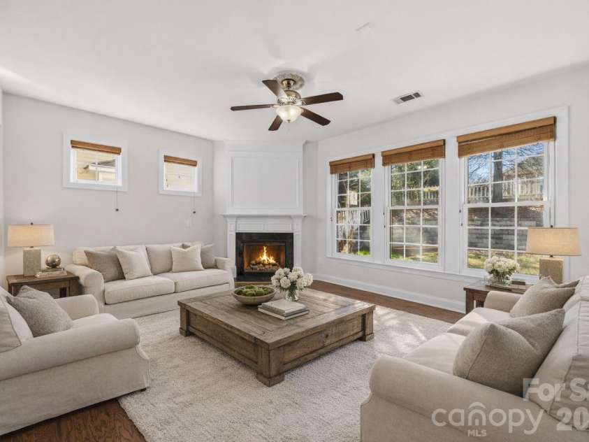 9429 Ridgeforest Drive, Charlotte, NC 28277.  MLS# CAR4337746, YatesRealty ID 11349. 