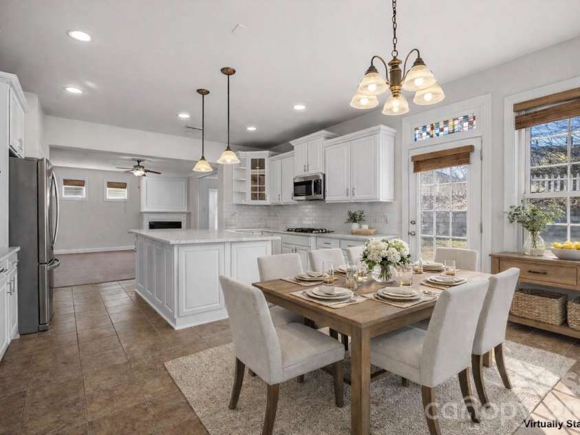 9429 Ridgeforest Drive, Charlotte, NC 28277.  MLS# CAR4337746, YatesRealty ID 11349. 