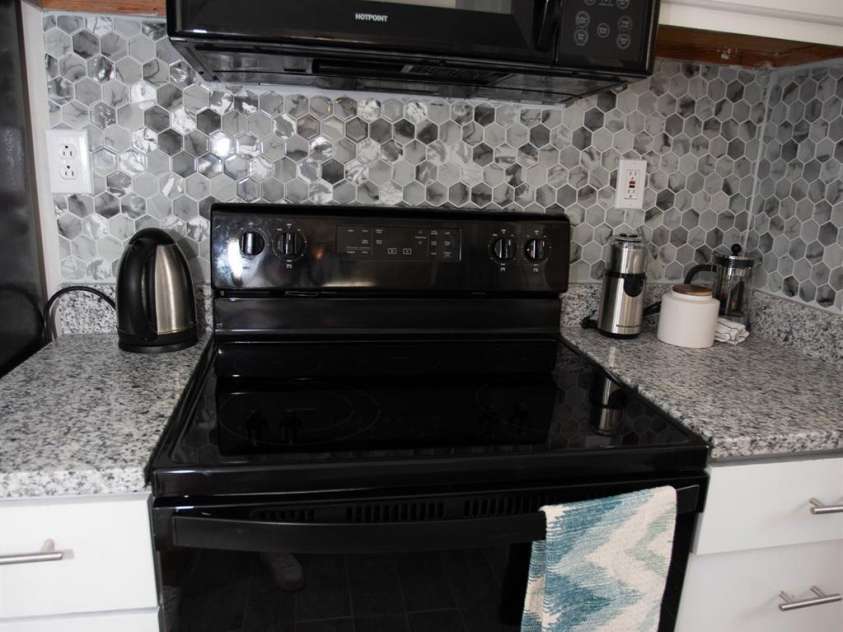 195 Edward Avenue, Concord, NC 28025.  MLS# CAR4168080, YatesRealty ID 1135. 