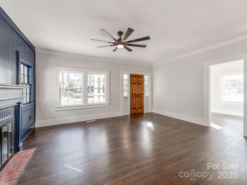 518 5th Avenue, Gastonia, NC 28052.  MLS# CAR4328193, YatesRealty ID 1135. 