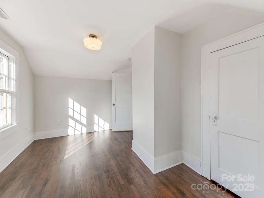 518 5th Avenue, Gastonia, NC 28052.  MLS# CAR4328193, YatesRealty ID 1135. 