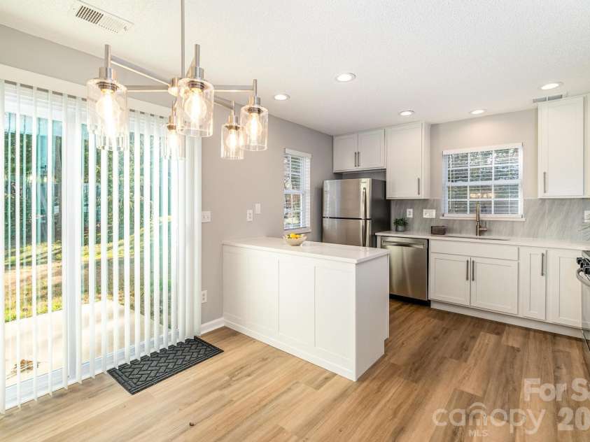 2141 Preakness Court, Charlotte, NC 28273.  MLS# CAR4334760, YatesRealty ID 11350. 