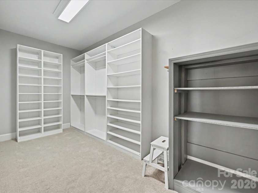 5223 Haynes Hall Place, Charlotte, NC 28270.  MLS# CAR4364608, YatesRealty ID 11351. 