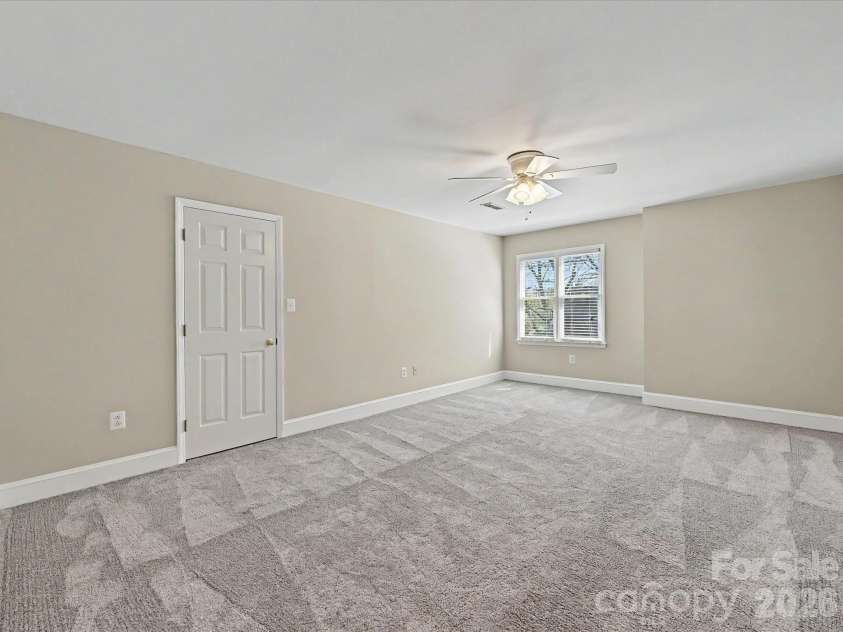 5223 Haynes Hall Place, Charlotte, NC 28270.  MLS# CAR4364608, YatesRealty ID 11351. 