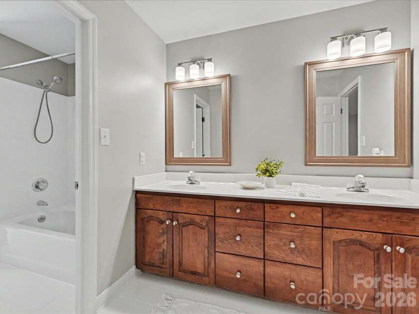 5223 Haynes Hall Place, Charlotte, NC 28270.  MLS# CAR4364608, YatesRealty ID 11351. 