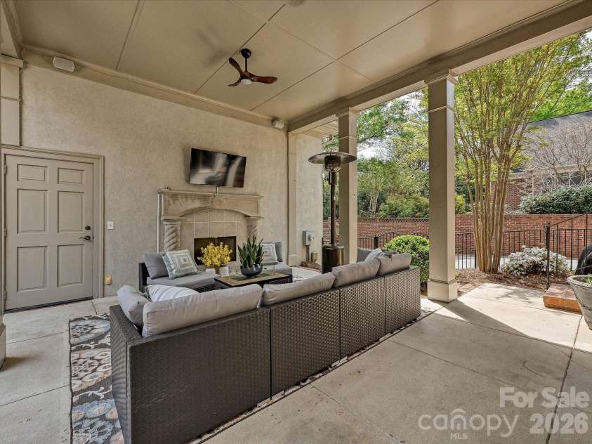 5223 Haynes Hall Place, Charlotte, NC 28270.  MLS# CAR4364608, YatesRealty ID 11351. 