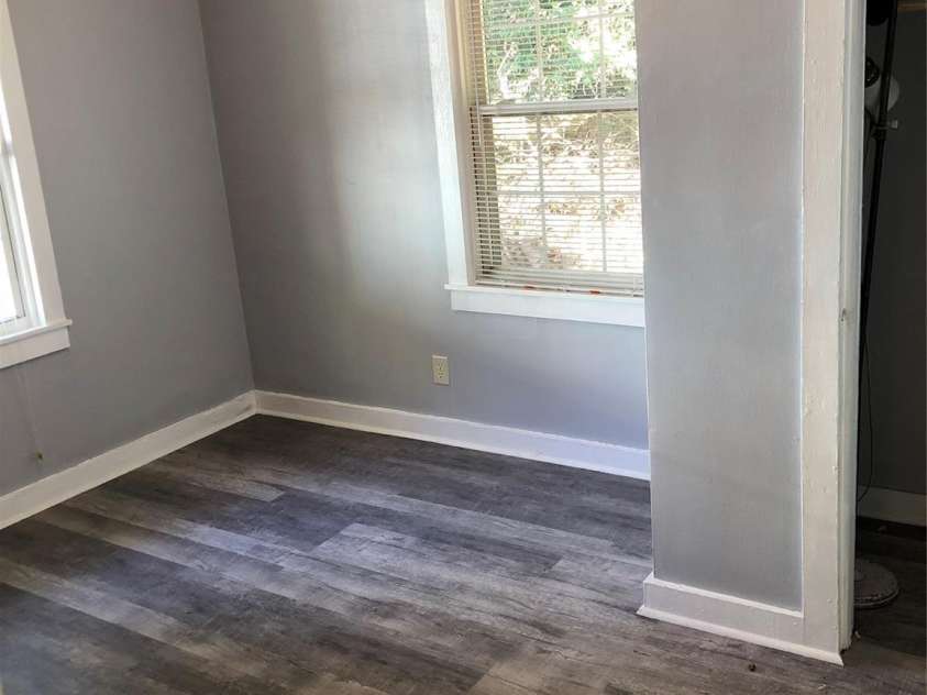 424 Skyland Avenue, Charlotte, NC 28205.  MLS# CAR4250697, YatesRealty ID 11352. 426