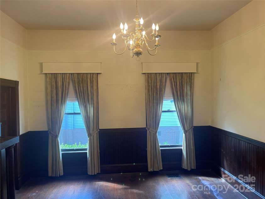 500 Council Street, Salisbury, NC 28144.  MLS# CAR4252567, YatesRealty ID 11353. 