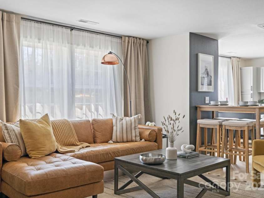 192 Duckworth Avenue, Brevard, NC 28712.  MLS# CAR4253058, YatesRealty ID 11354. 